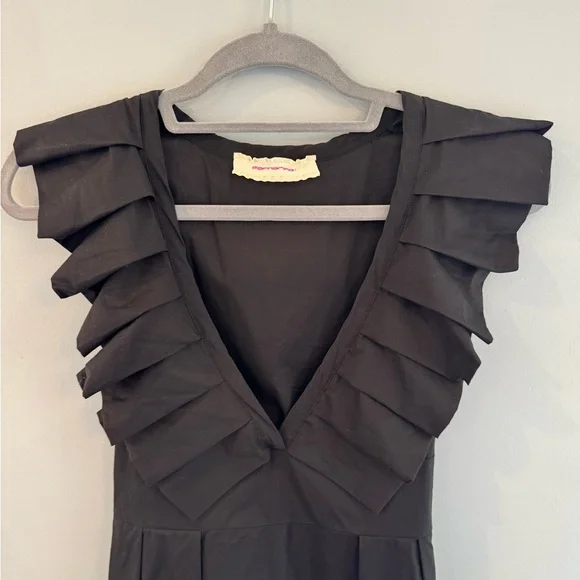 Unique Fornarina LBD - Black Ruffled Dress - Picture 5 of 7